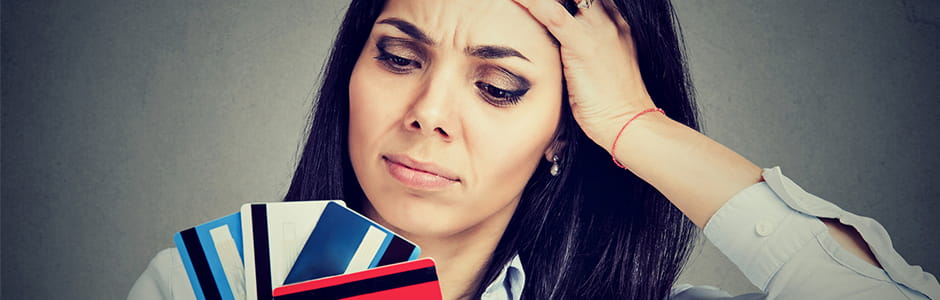 Kreditkarten-Vergleich: Welche Gebühren fallen bei einer Kreditkarte an?