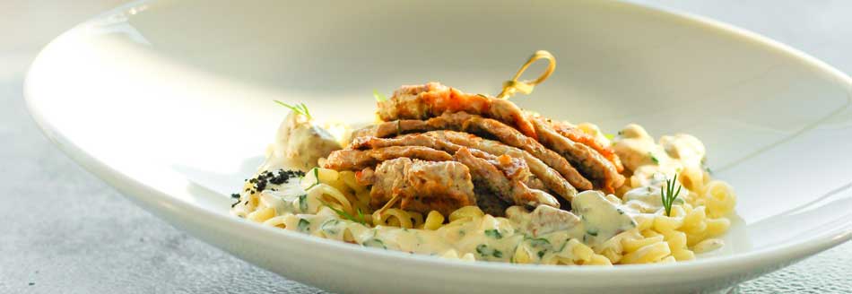 Pasta: gekochte Anellini mit Fleisch