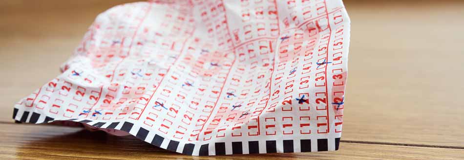 Lottozahlen: Ein zerknüllter Lottoschein