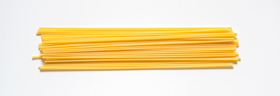 Ungekochte Spaghetti