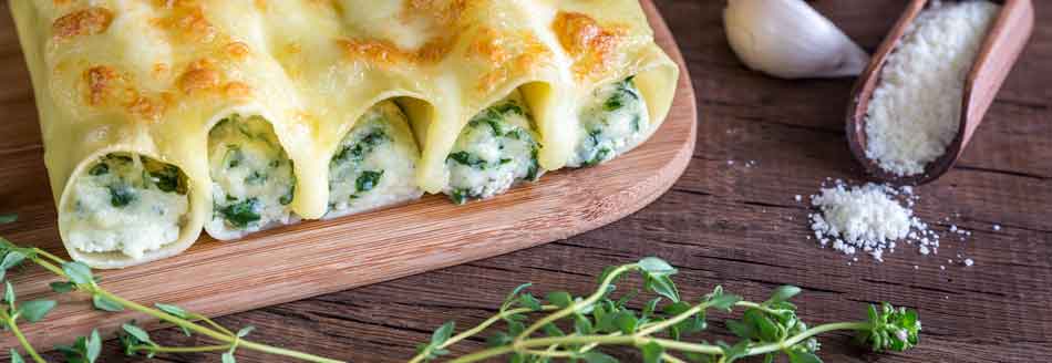 Gebackene Cannelloni mit Ricotta und Spinat