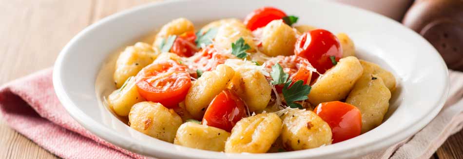 Gekochte Gnocchi mit Tomaten