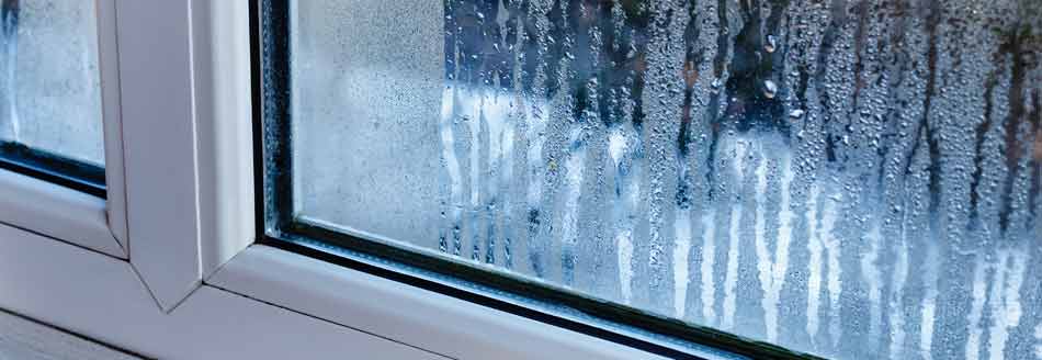 Woher kommt das Wasser am Fenster?