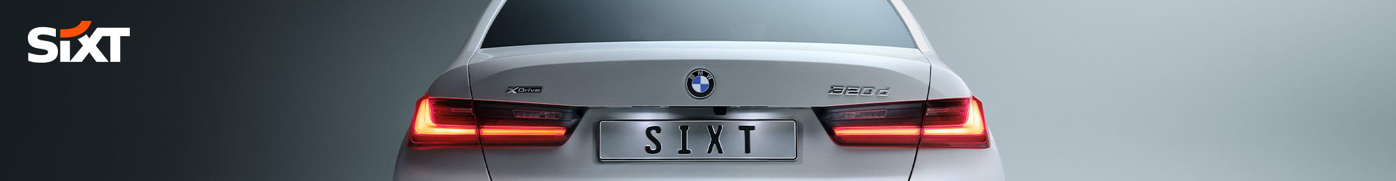 Drei Automodelle in unterschiedlichen Farben von Sixt – PAYBACK Partner